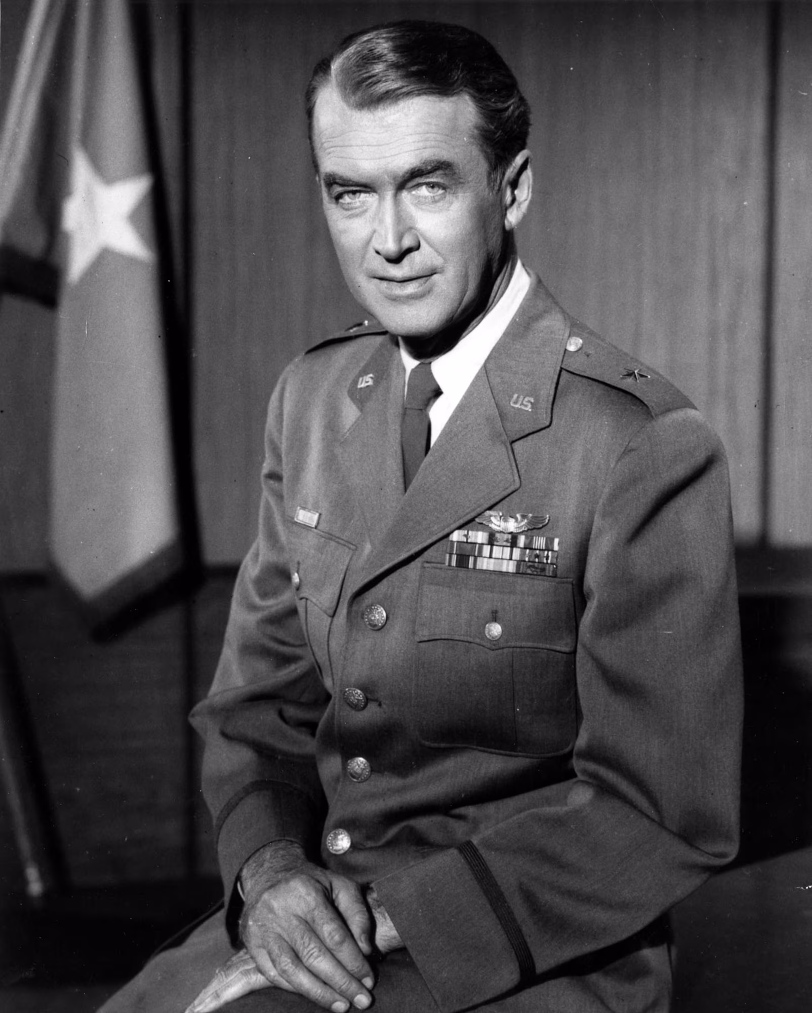 Jimmy Stewart in military uniform