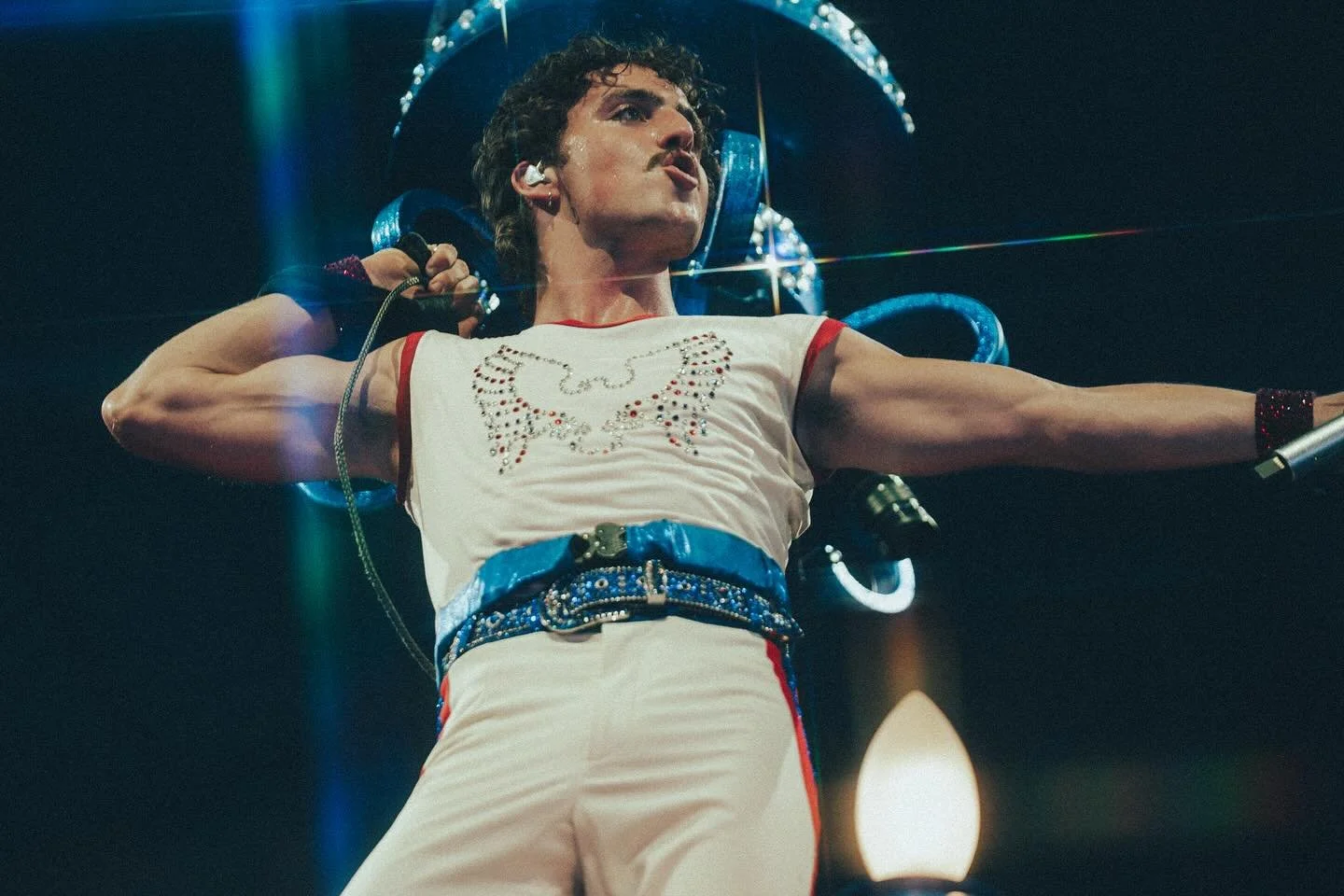 Benson Boone performing during the American Heart Tour